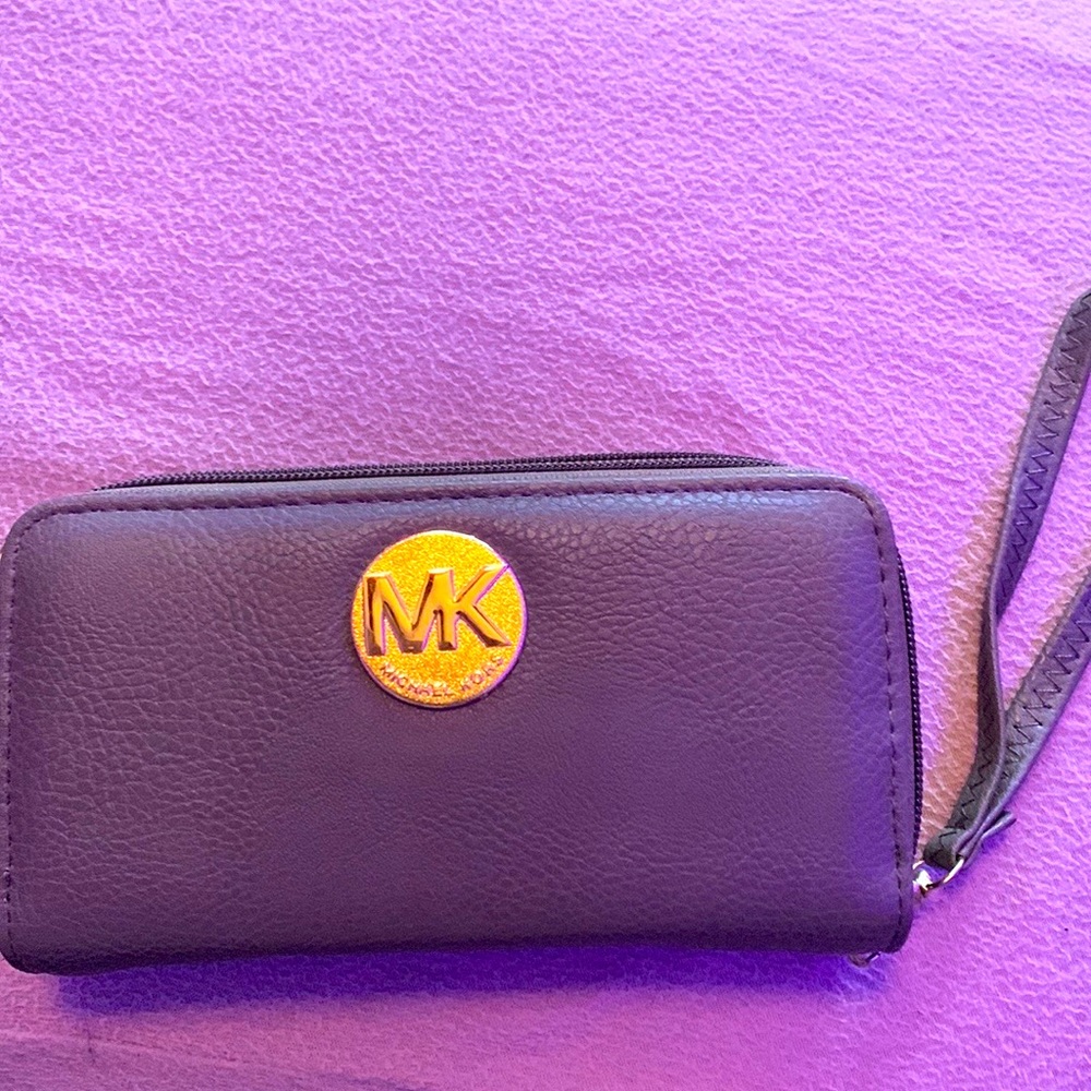Michael Kors wallet